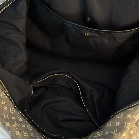 Louis Vuitton Monogram Idylle Odyssee Navy Duffle Bag - Picture 3 of 13